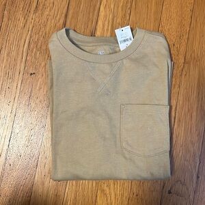Gap kids. Khaki colored 100% cotton long sleeve Pocket T-Shirt size S (6-7)